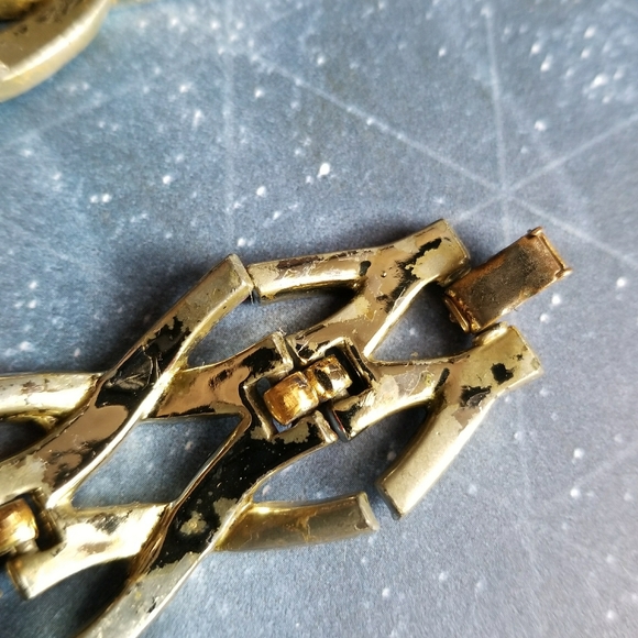 Relisted -Vintage Marvella red and white enamel X set - Picture 13 of 14